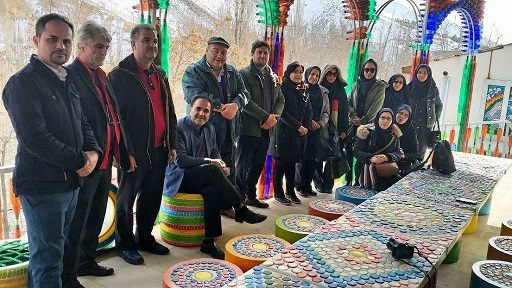 30.کارشناسان سازمان پسماند از خانه محیط زیست تهران بازدید کردند